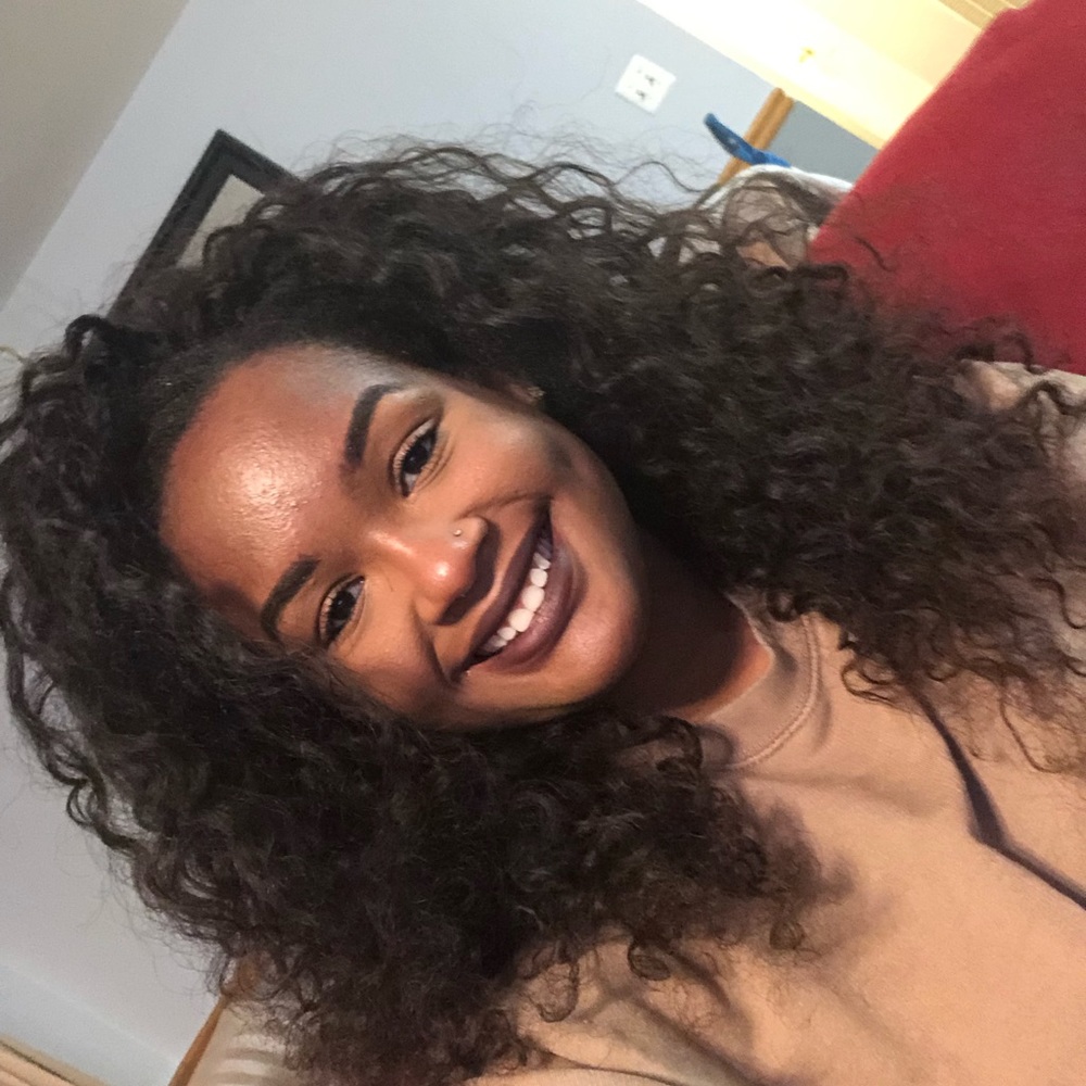 Meet your Posher, Viana